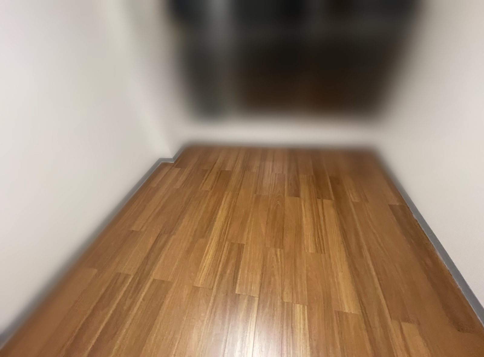 施工後：フローリング張替え